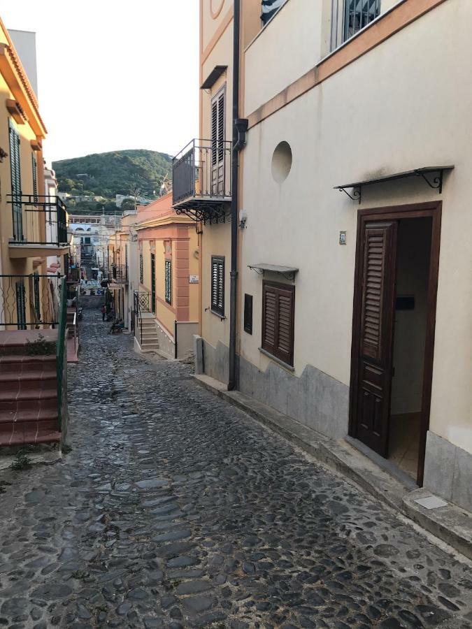 La Casetta Di Ninetta Isola di Ustica Eksteriør bilde